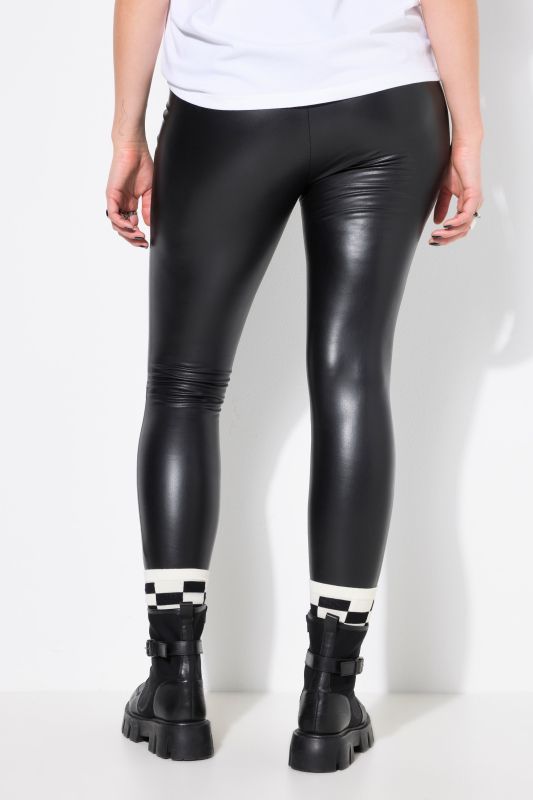Legging enduit. Matière extensible. Taille élastique