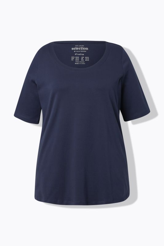 T-shirt à col rond et manches courtes. Coupe évasée