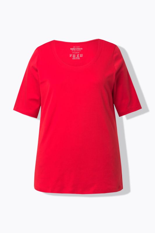 T-shirt à col rond et manches courtes. Coupe évasée