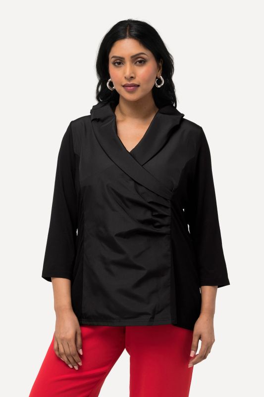 Blouse collection Classic. Encolure V et manches 3/4. Col en taffetas