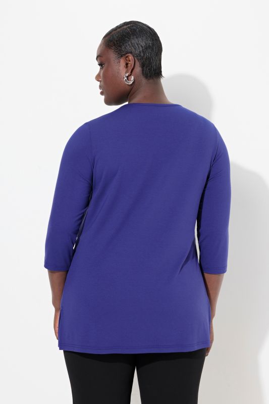 T-shirt manches 3/4, décolleté rond et profond