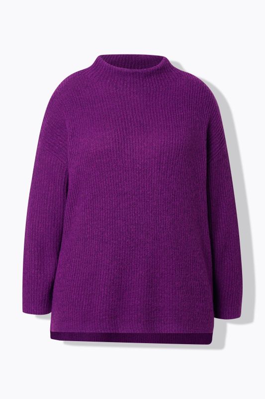 Pull oversized en maille côtelée, col roulé et manches longues