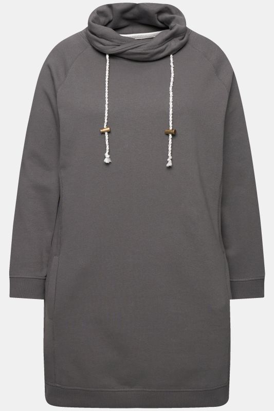 Robe en molleton avec poches, col montant et manches longues