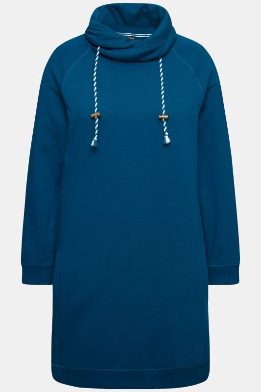 Robe en molleton avec poches, col montant et manches longues