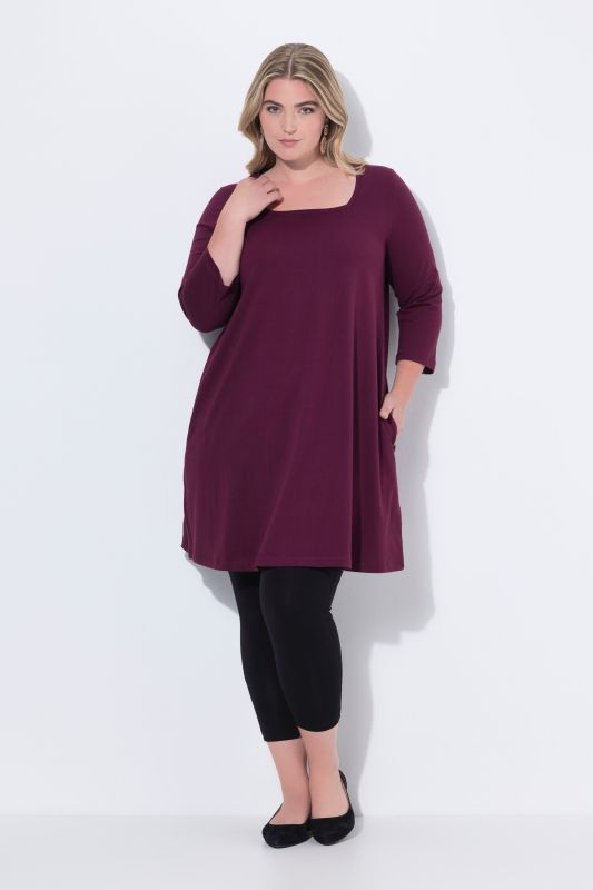 T-shirt long, coupé évasée, décolleté carré et manches 3/4