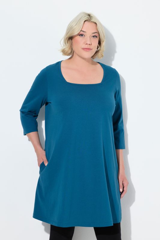 T-shirt long, coupé évasée, décolleté carré et manches 3/4