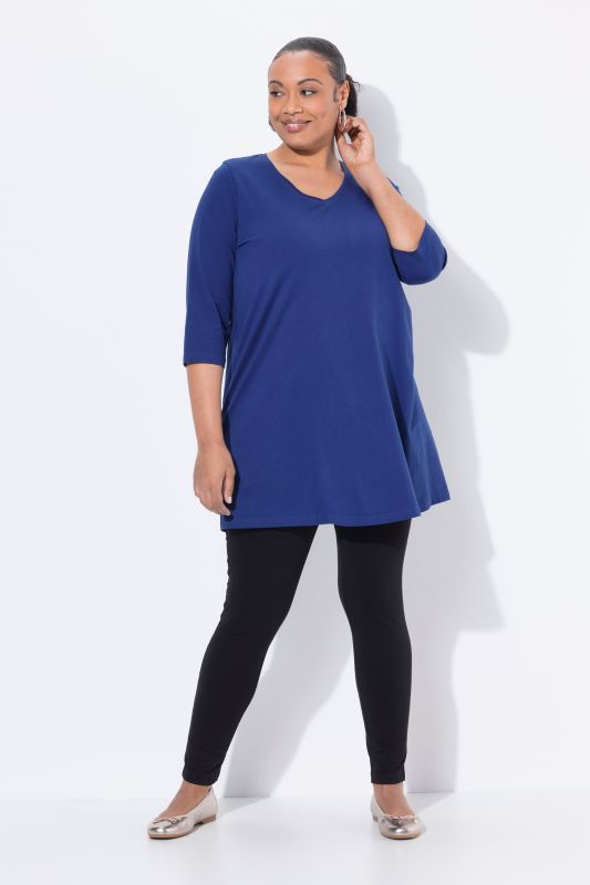 T-shirt long, coupe évasée, décolleté en V et manches 3/4