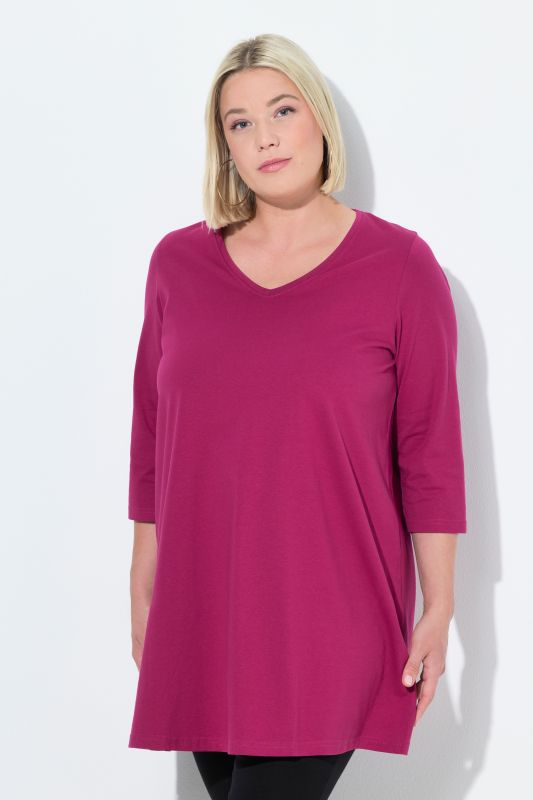 T-shirt long, coupe évasée, décolleté en V et manches 3/4