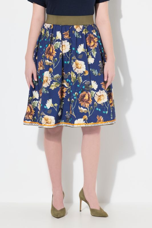 Jupe trapèze style tyrolien avec taille élastique, rubans fantaisie et dentelle