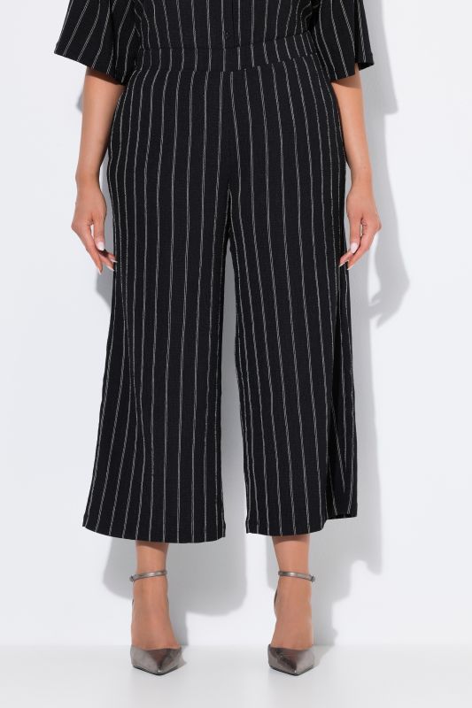 Pantalon à enfiler, taille élastique et jambe large, matière texturée