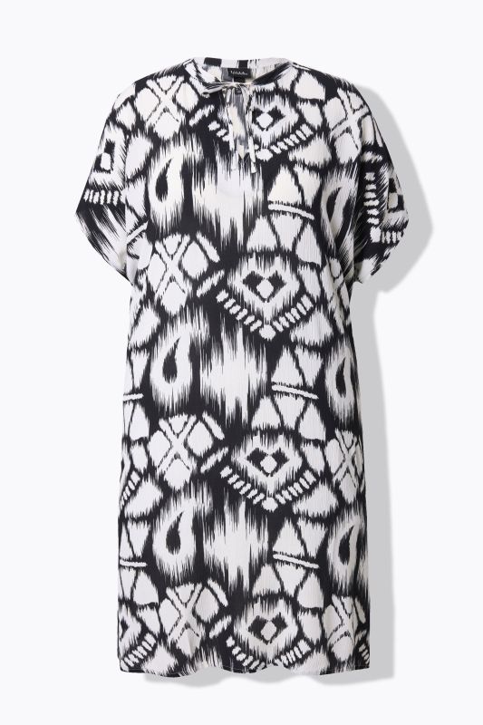 Robe oversize à col tunisien et manches courtes
