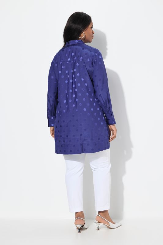 Blouse longue à pois jacquard avec col de chemise et manches longues