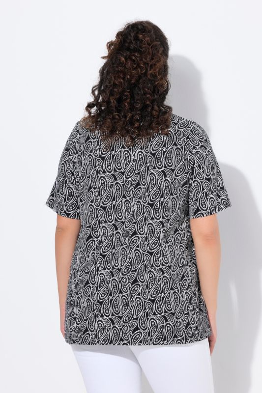 T-shirt avec plis fantaisie, silhouette en A évasée, col  en V et manches courtes
