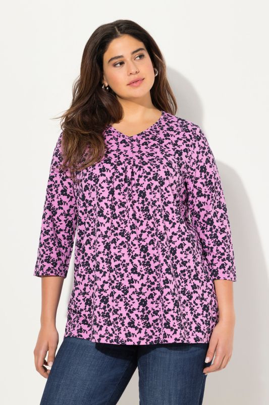 T-shirt avec plis fantaisie, décolleté en V et manches 3/4, coupe évasée