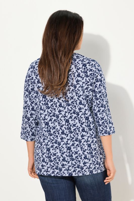 T-shirt avec plis fantaisie, décolleté en V et manches 3/4, coupe évasée