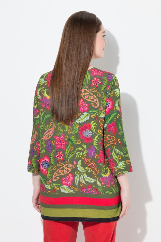 T-shirt col tunisien et manches 3/4, motif champêtre et coupe évasée