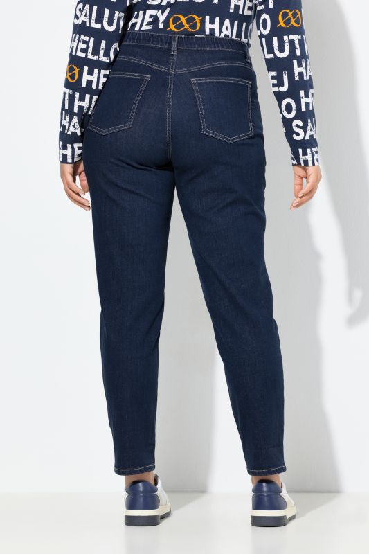 Jean Mom