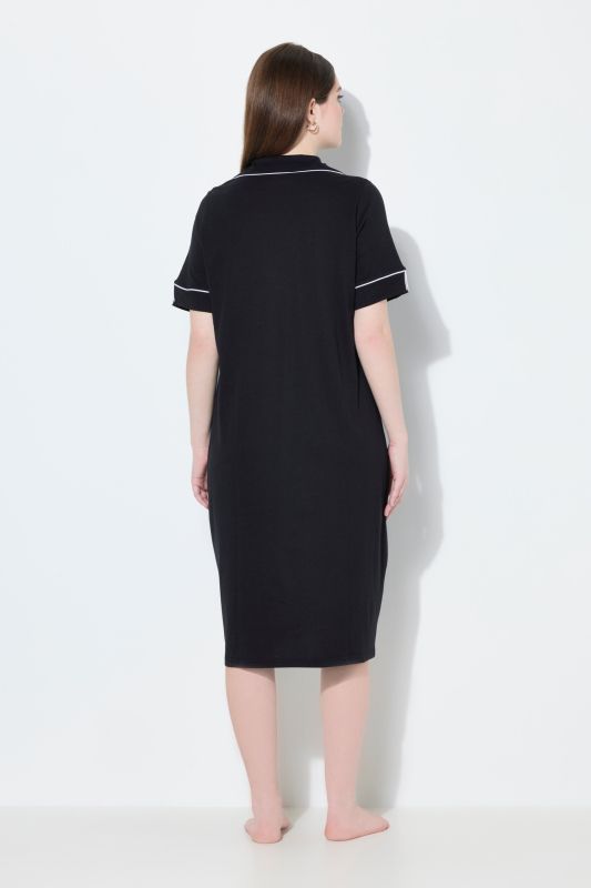 Chemise de nuit, col à revers et manches courtes, passepoils fantaisie