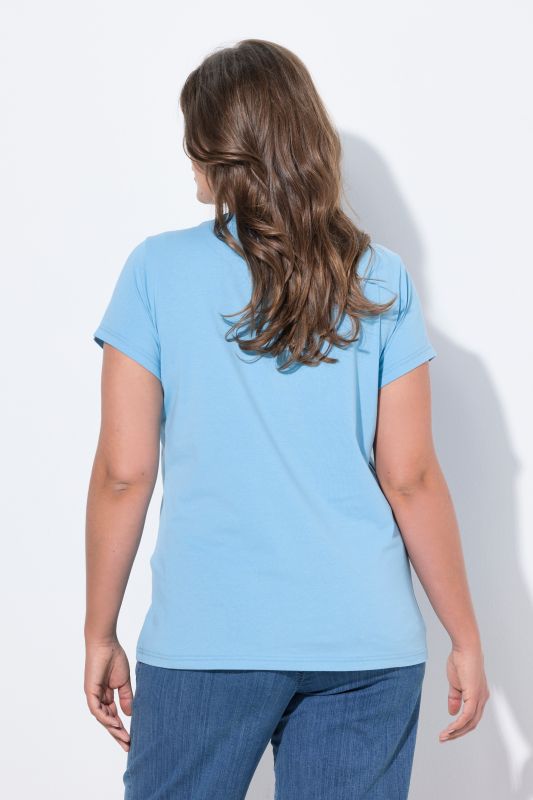 T-shirt à col V et manches 1/2. OEKO-TEX Made in Green