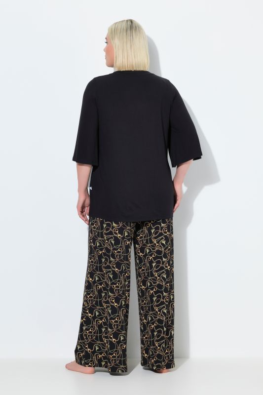Pyjama deux pièces, T-shirt col tunisien et manches cloche courtes, pantalon imprimé chaînettes