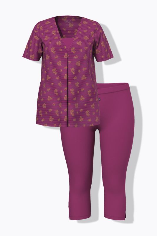 Pyjama. T-shirt col V et manches courtes. Pantalon corsaire