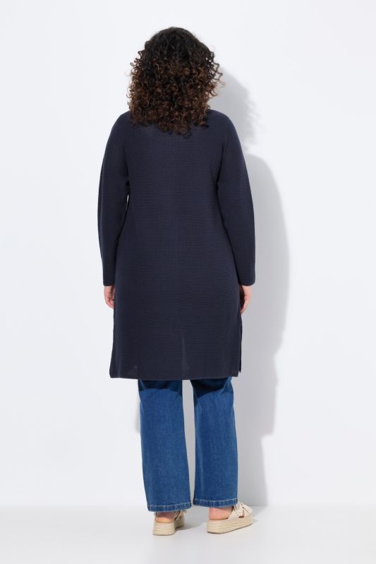 Cardigan en coton bio. Encolure en V et manches longues