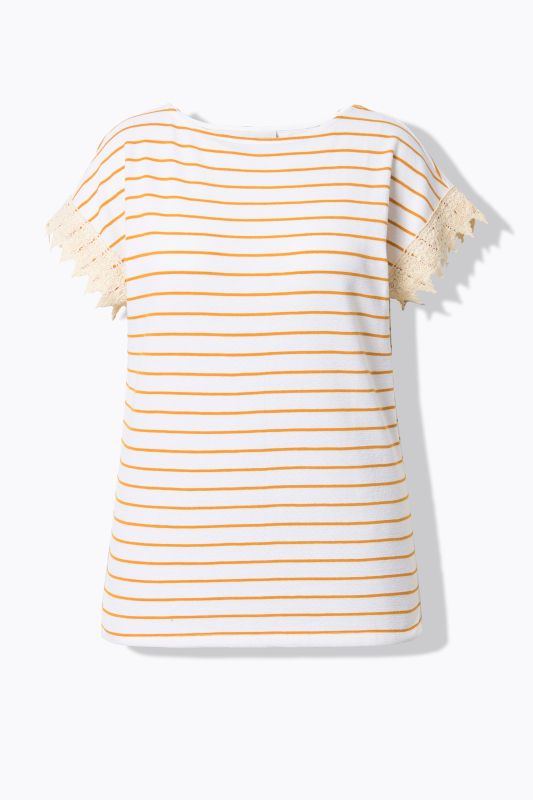 T-shirt rayé en coton bio. Col bateau et manches courtes