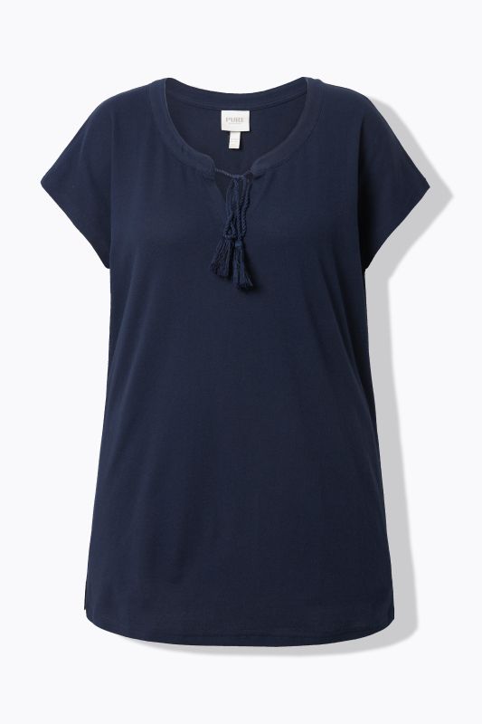 T-shirt en coton bio. Col tunisien et manches courtes