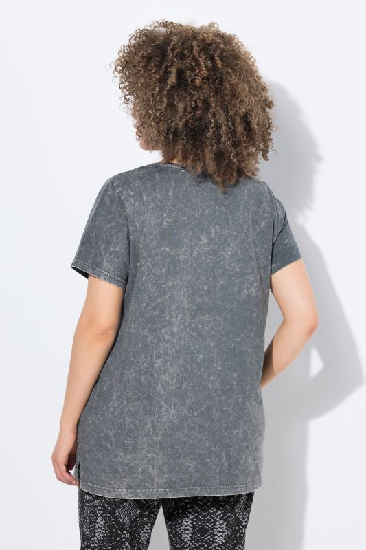 T-shirt coupe Classic Fit, délavage vintage et rivets fantaisie