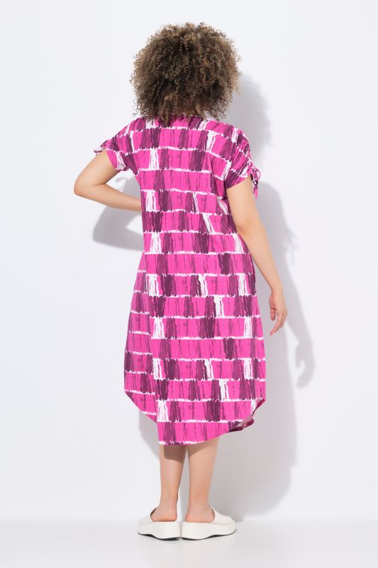 Robe midi en jersey, rayures esprit batik, décolleté en V et manches courtes