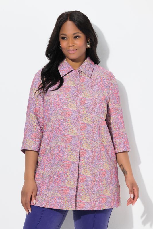 Veste à col chemise et manches 3/4. Motif graphique