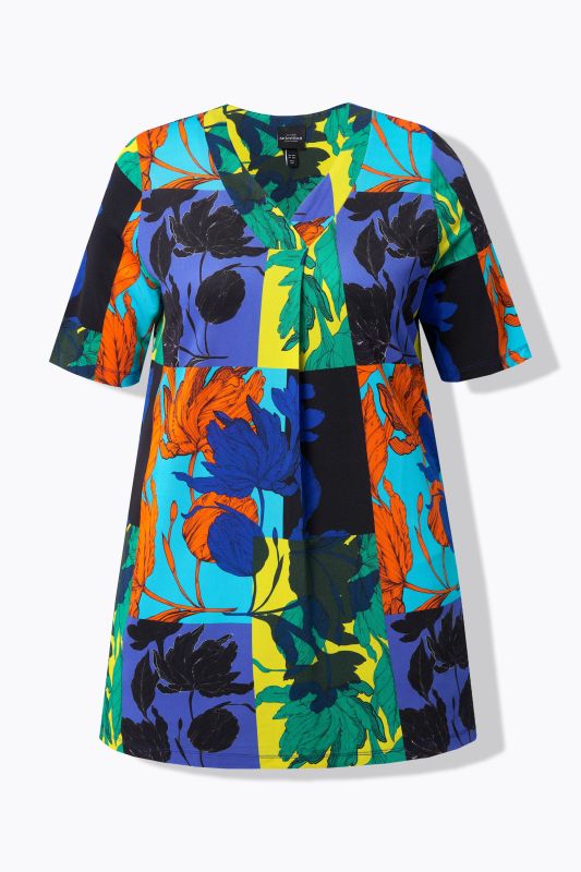 T-shirt au tombé fluide, motif feuilles, décolleté en V et manches courtes, coupe évasée