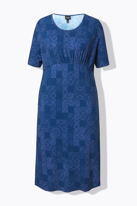 Robe en jersey coupe évasée, décolleté rond et manches courtes volantées