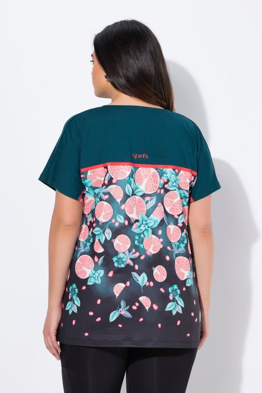 T-shirt oversize technique. Encolure carrée et manches courtes