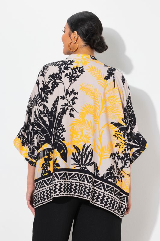 Blouse oversize, imprimé palmiers. Col ras du cou et manches courtes