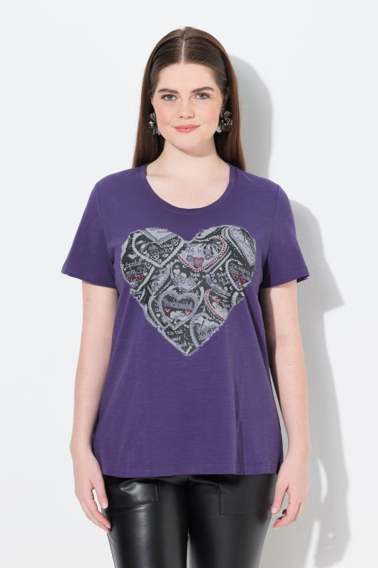 T-shirt motif traditionnel bavarois. Col rond et manches courtes. Coupe Classic