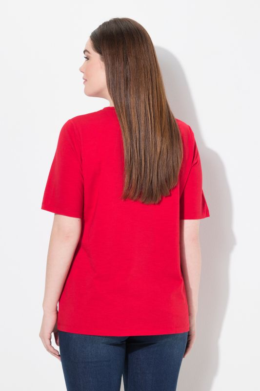 T-shirt motif traditionnel bavarois. Col rond et manches courtes. Coupe Classic