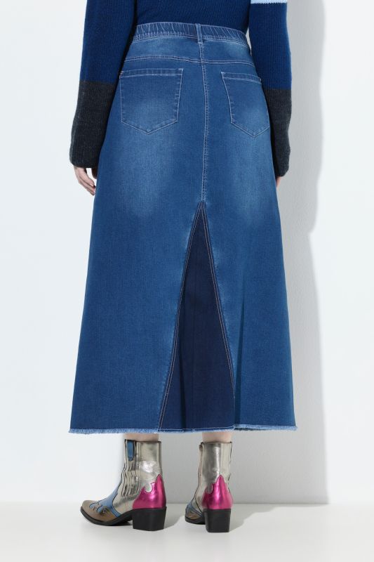 Jupe en jean, denim stretch et ourlet frangé, coupe évasée