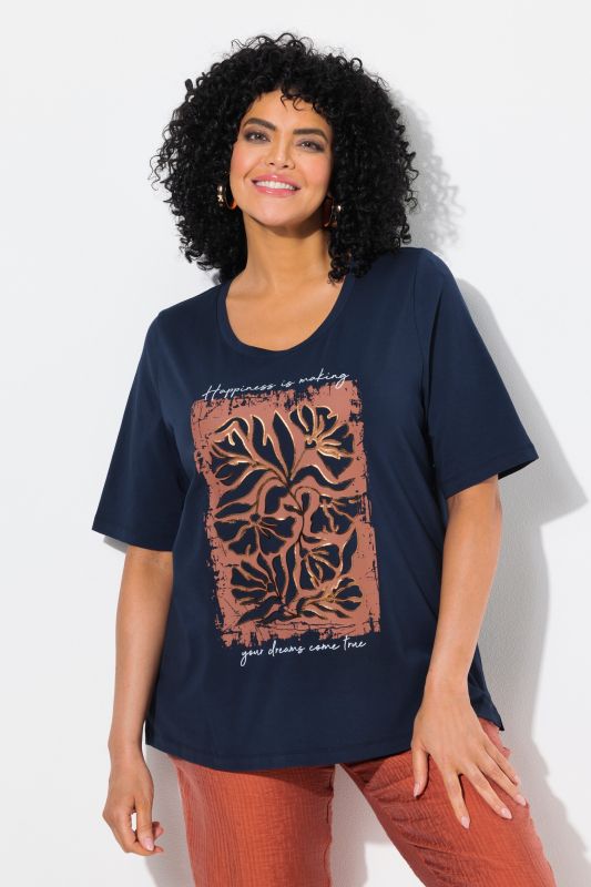 T-shirt à col rond et manches courtes. Imprimé fleurs à effet métallisé