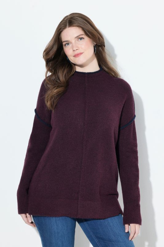 Pull oversize, bordures contrastantes, col montant et manches longues
