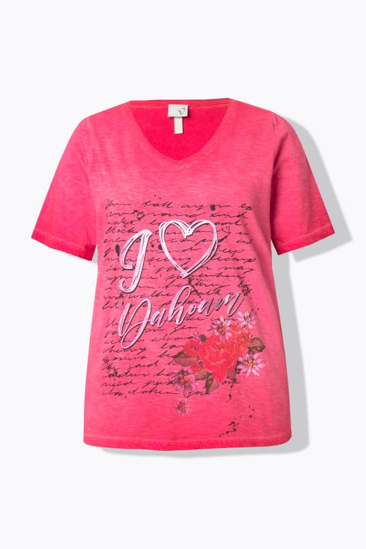 T-shirt à imprimé esprit traditionnel bavarois. Manches courtes et col en V. Coupe Classic
