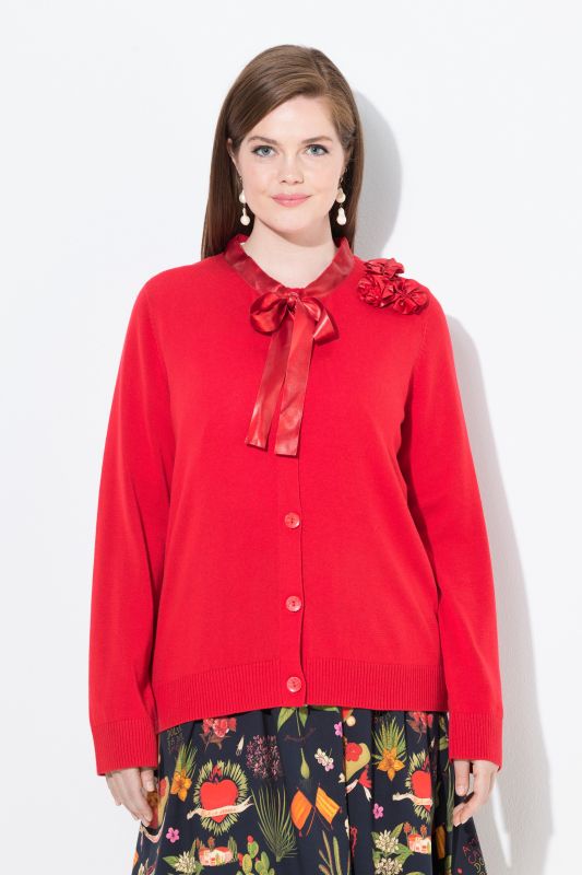 Cardigan col rond et manches longues, fleurs en satin