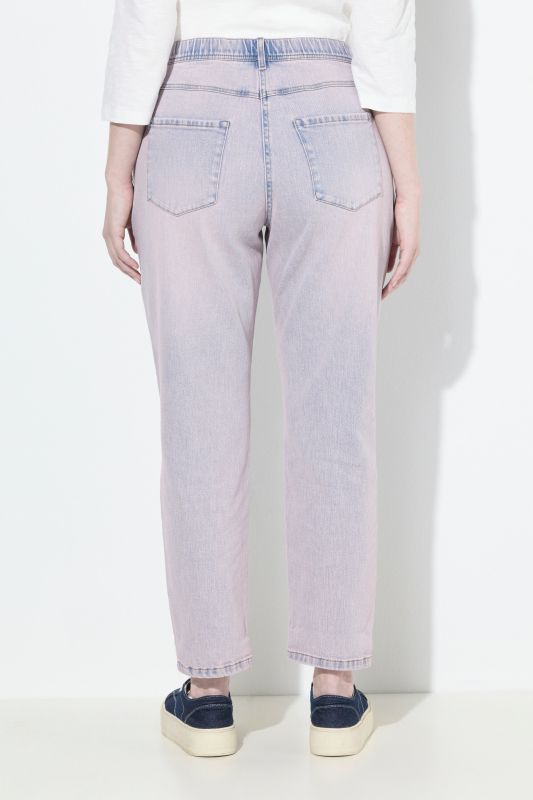 Jean Boyfriend en denim coloré, tissu stretch et confortable