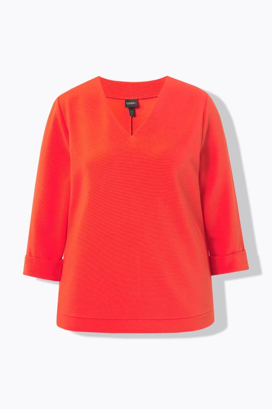T-shirt manches 3/4 et décolleté en V, tissu texturé