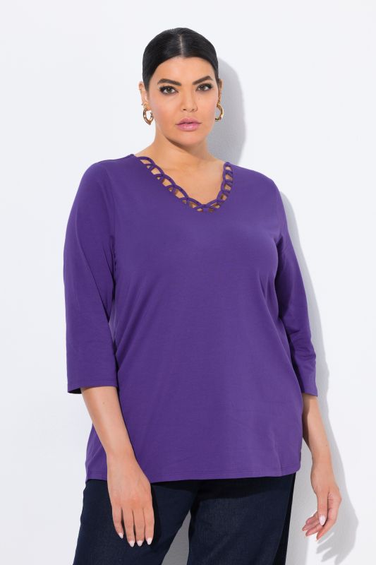 T-shirt décolleté avec strass fantaisie et manches 3/4, coupe Classic Fit