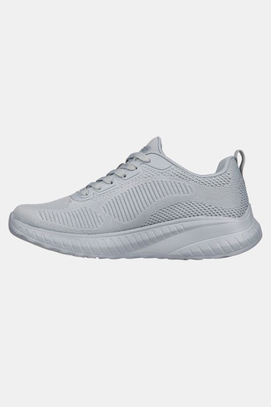 Sneakers Skechers. Modèle léger, mousse à mémoire de forme – largeur G