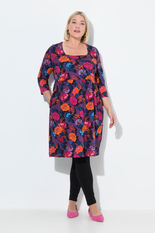Robe évasée en jersey, encolure carré et manches 3/4