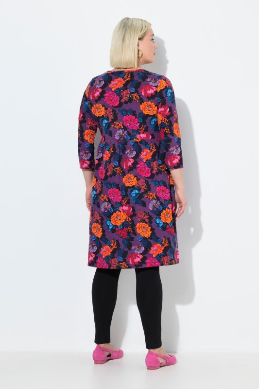 Robe évasée en jersey, encolure carré et manches 3/4