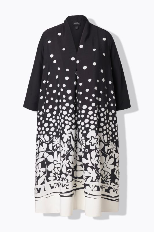 Robe midi en lyocell, coupe évasée. Col calice et manches 3/4