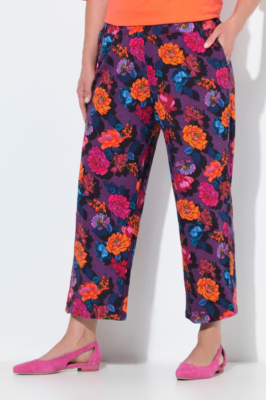 Pantalon 7/8 en jersey imprimé. Jambe droite et taille élastique